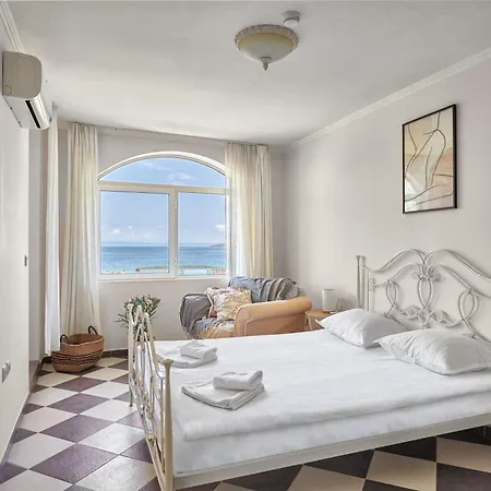 Front Luxury * Sozopol