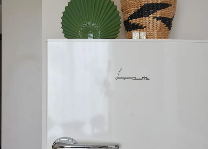 Front Luxury Διαμέρισμα *