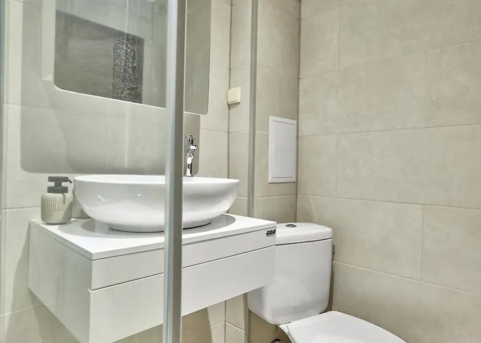 Διαμέρισμα Front Luxury *