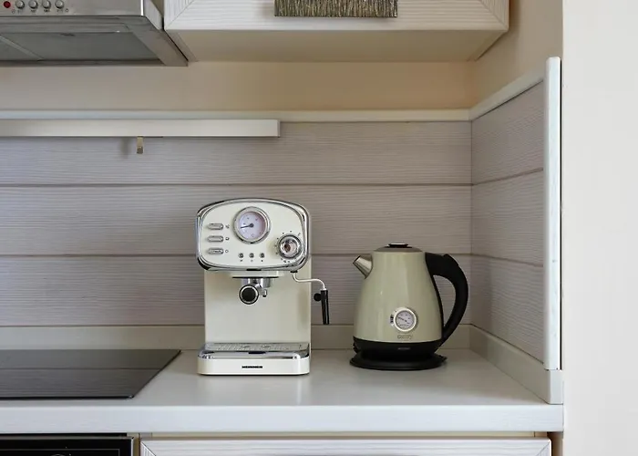 Front Luxury * Σωζόπολη